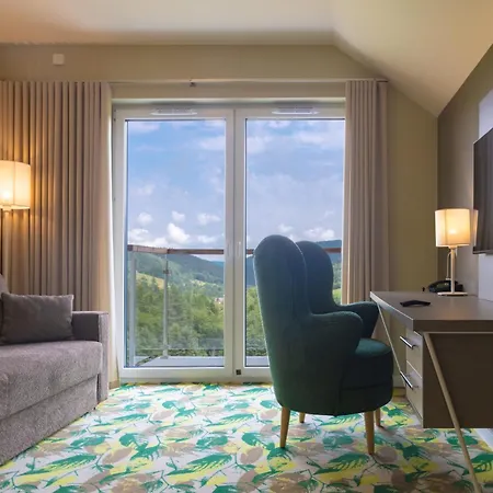 Miodowa Klinika Szálloda Kamianna